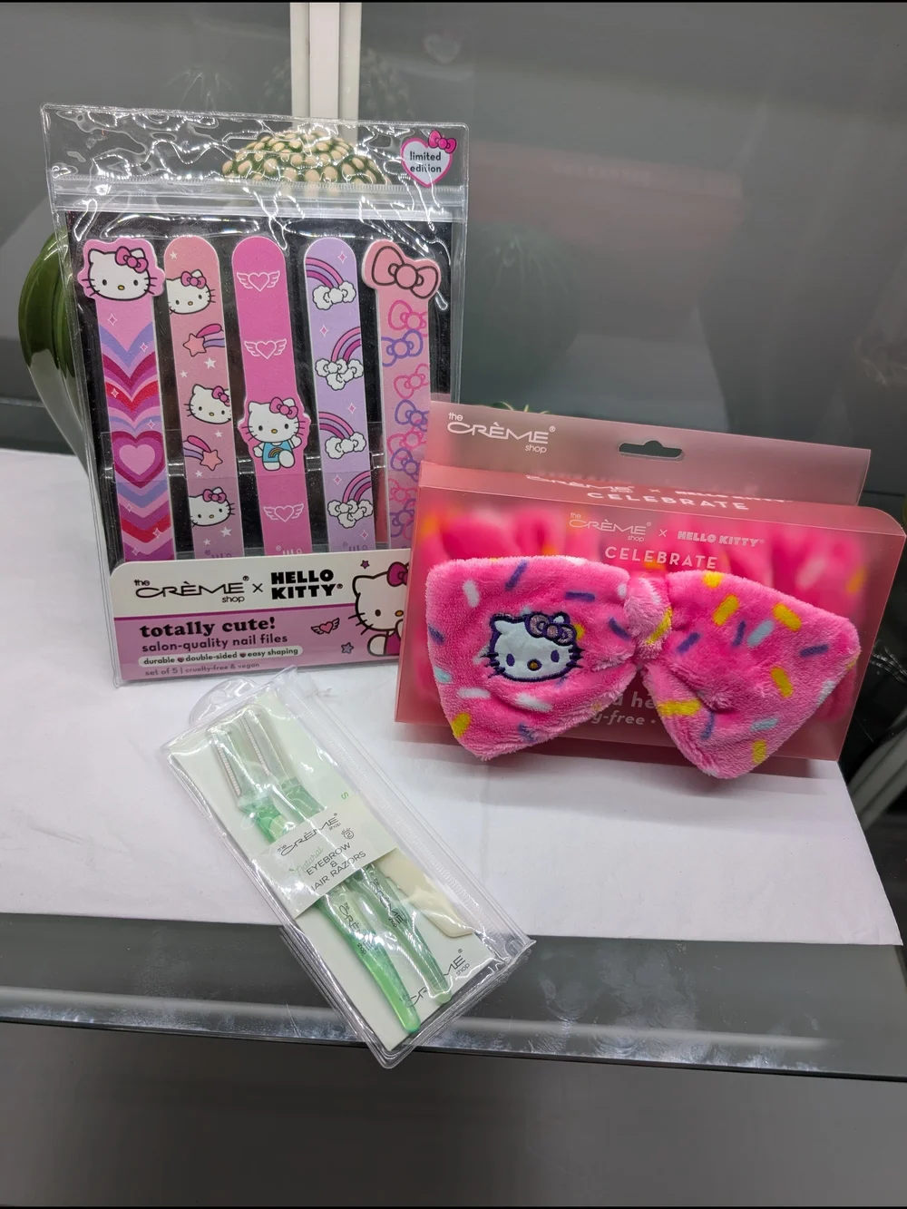 Crème x Hello Kitty Pink Nail Files & Headband & Razor Bundle